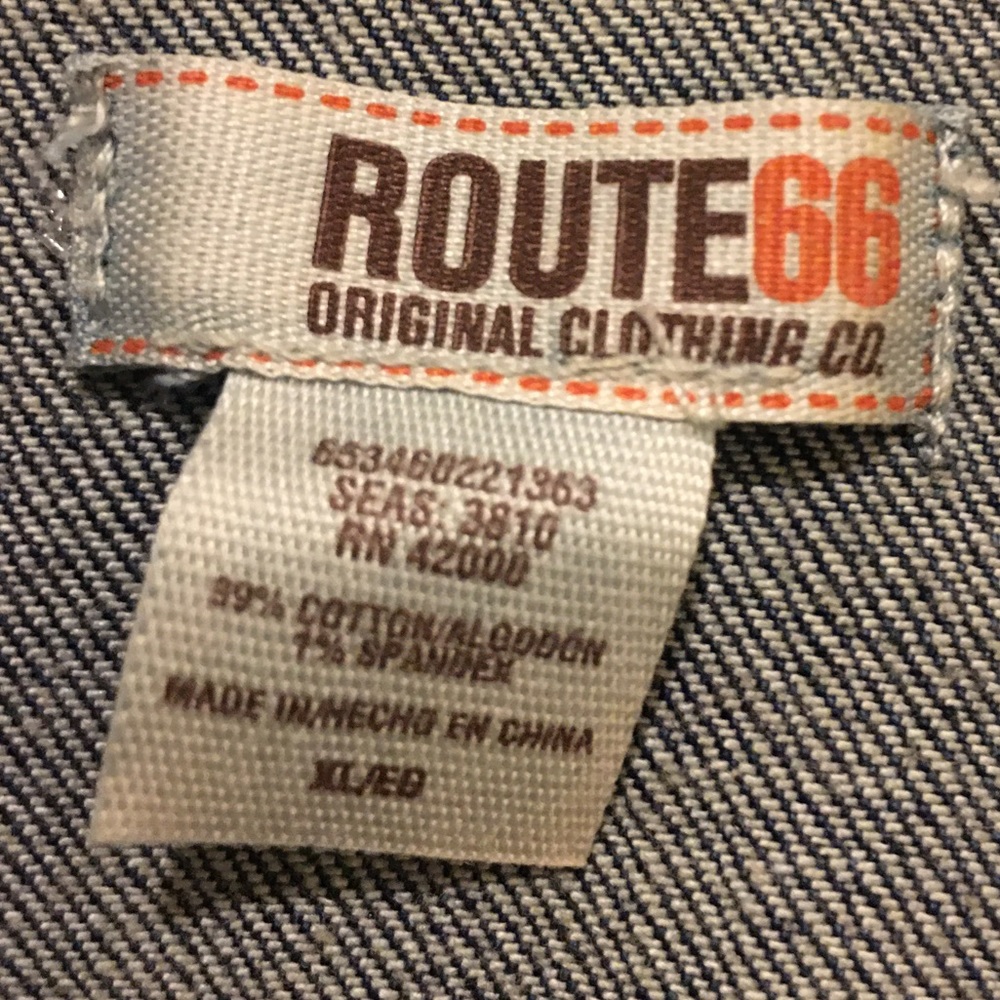 ♦️BNC♦️Jean Jacket - Picture 2 of 4